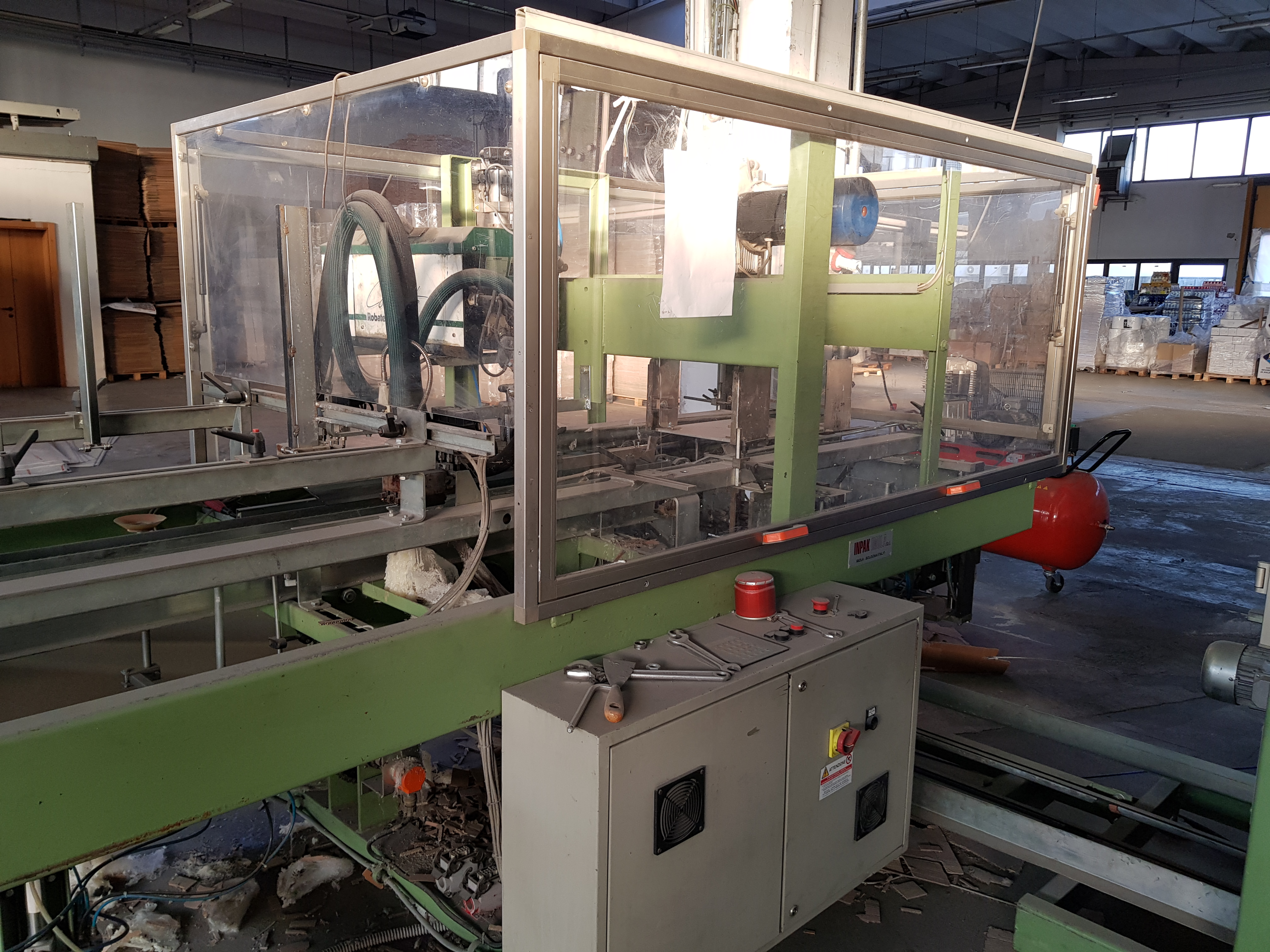 FORMATRICE TF40 CON IMPILATORE TS43